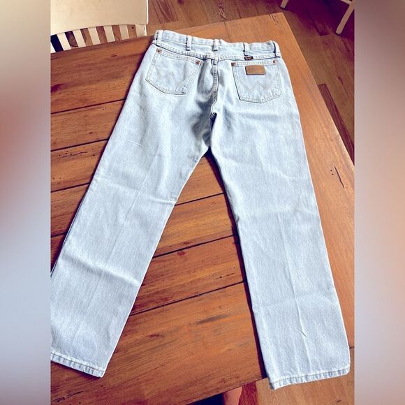 WRANGLER (The Original) Light Blue Denim Jeans; Size 33 x 30 NWOT - Picture 1 of 9